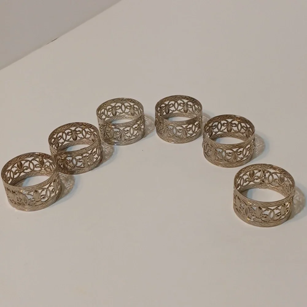 Vintage Kemp and Beatley Fleur Delis Filigree Napkin Ring Set of 6 L@@K!